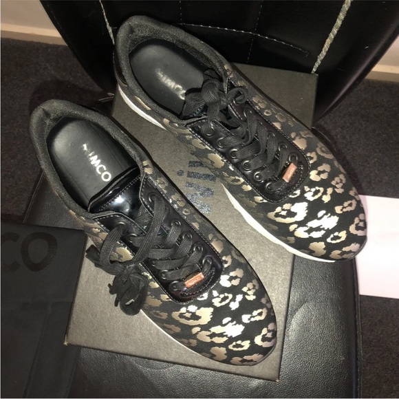 MIMCO SHOES 🖤BLACK GOLD REBEL SNEAKERS WOMENS SIZE  9 ,EU 40 🖤 RRP $179.00 - Picture 3 of 15